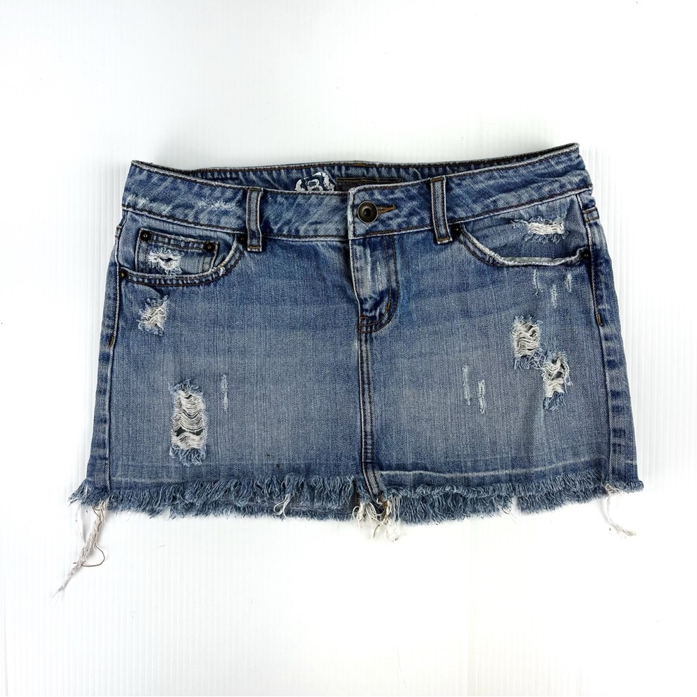 Bullhead Denim Jean Distressed Mini Short Skirt Raw Hem Y2K Vintage Womens 6/7 S